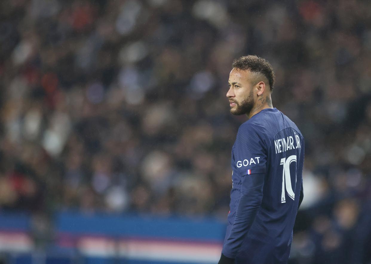 九游娱乐平台 内马尔官方宣布表现优异新规，利物浦引发争议！