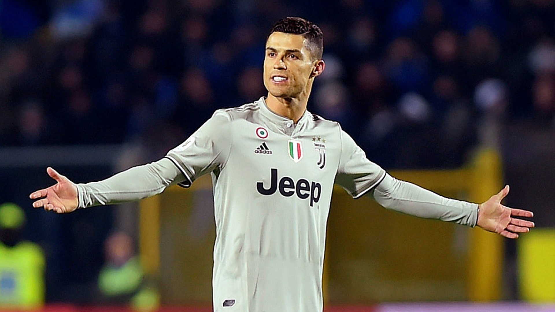 九游体育穆古鲁扎爆冷击败尤文图斯，精彩发挥引爆全场！(穆古鲁扎气质)